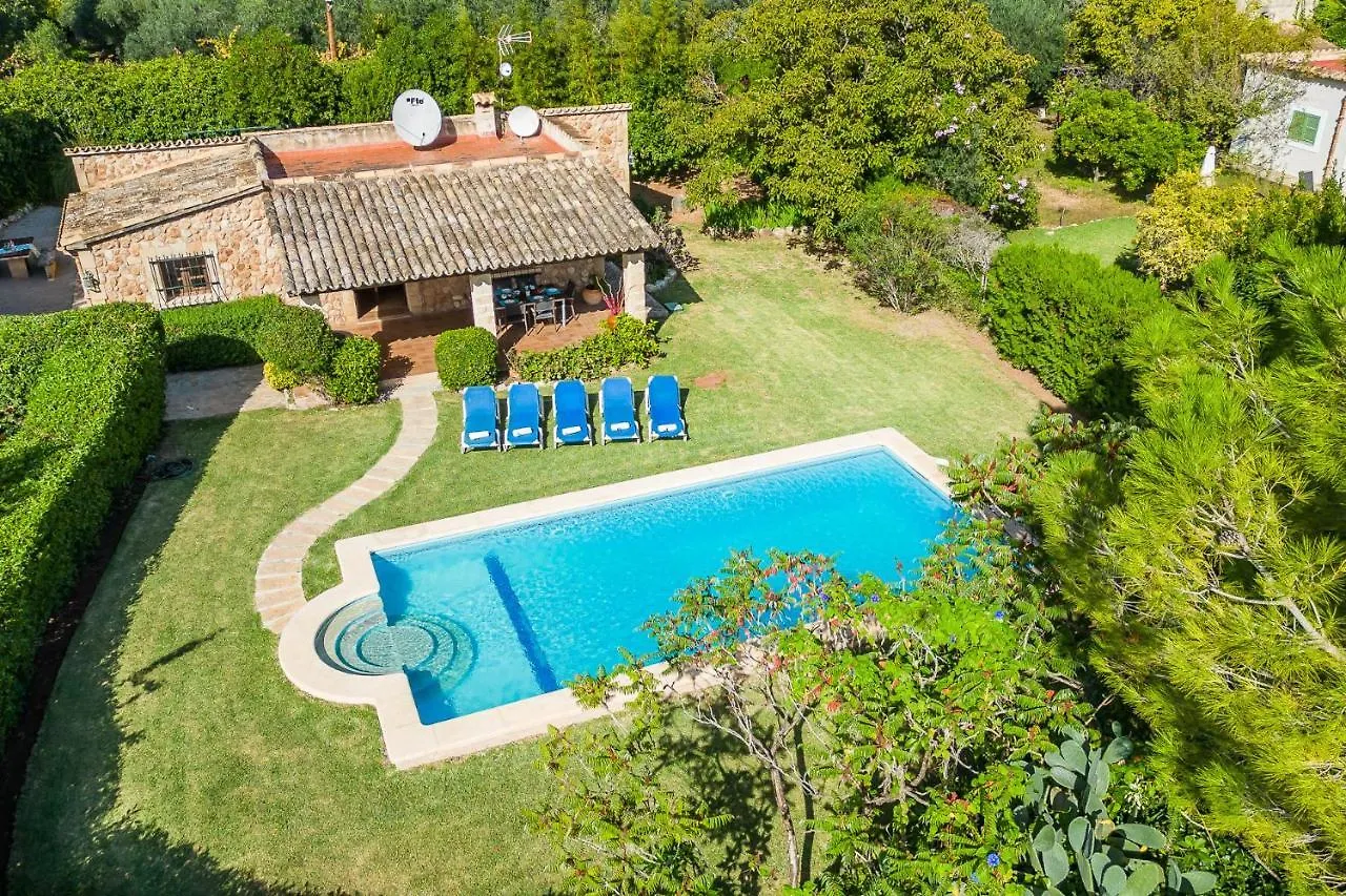 Ideal Property Mallorca - Navarro Pollença Landhuis